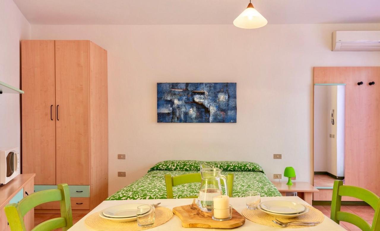 Apartments In Santa Teresa Di Gallura Ngoại thất bức ảnh